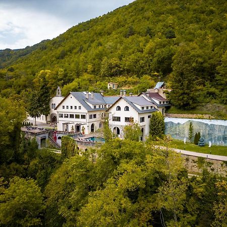Angelats Hotel - A Signature Boutique Hotel & Restaurant Ribes De Freser Esterno foto