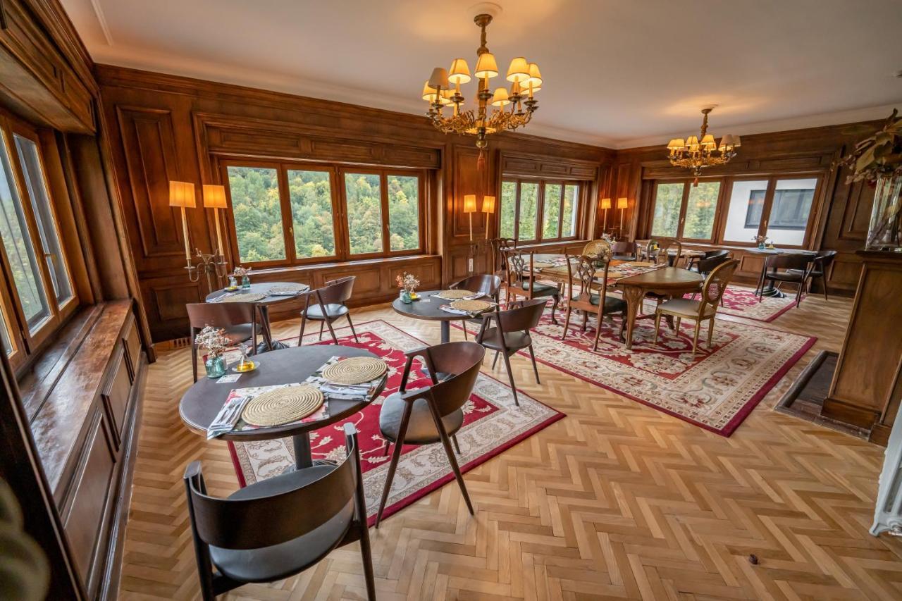 Angelats Hotel - A Signature Boutique Hotel & Restaurant Ribes De Freser Esterno foto