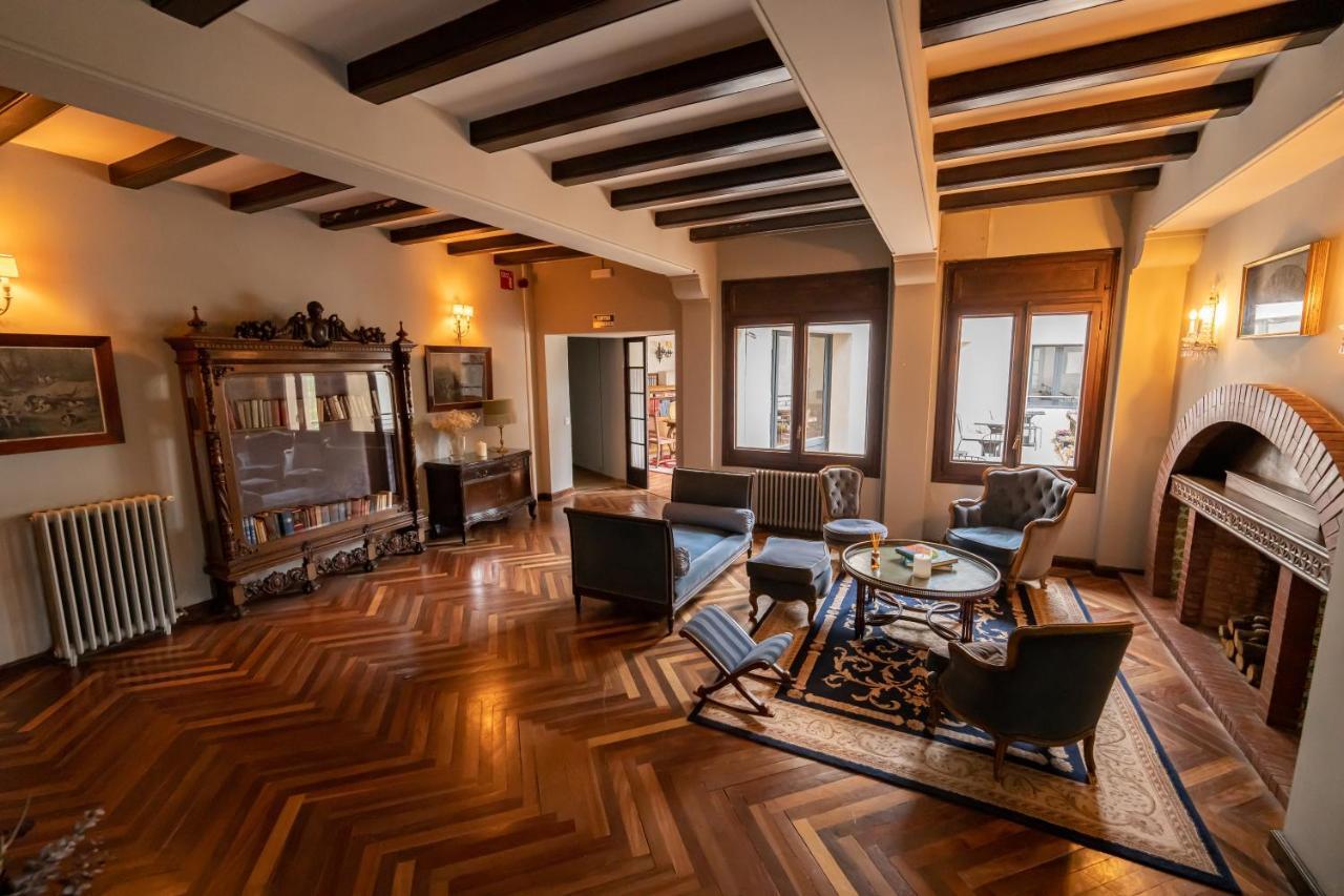 Angelats Hotel - A Signature Boutique Hotel & Restaurant Ribes De Freser Esterno foto