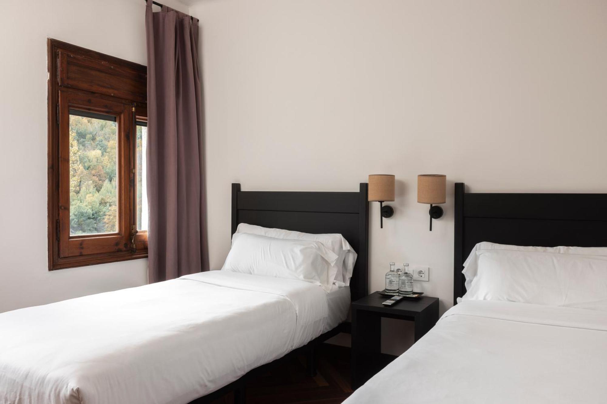 Angelats Hotel - A Signature Boutique Hotel & Restaurant Ribes De Freser Esterno foto