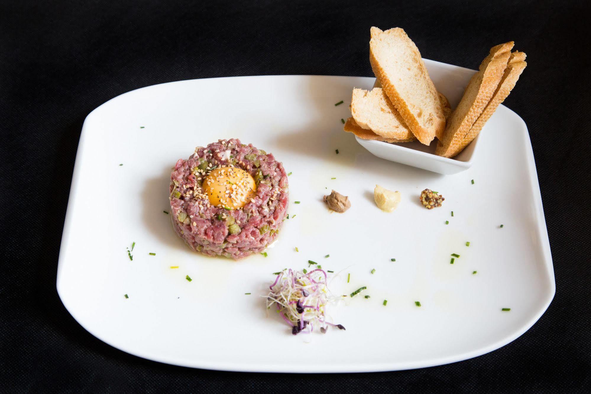 Angelats Hotel - A Signature Boutique Hotel & Restaurant Ribes De Freser Esterno foto