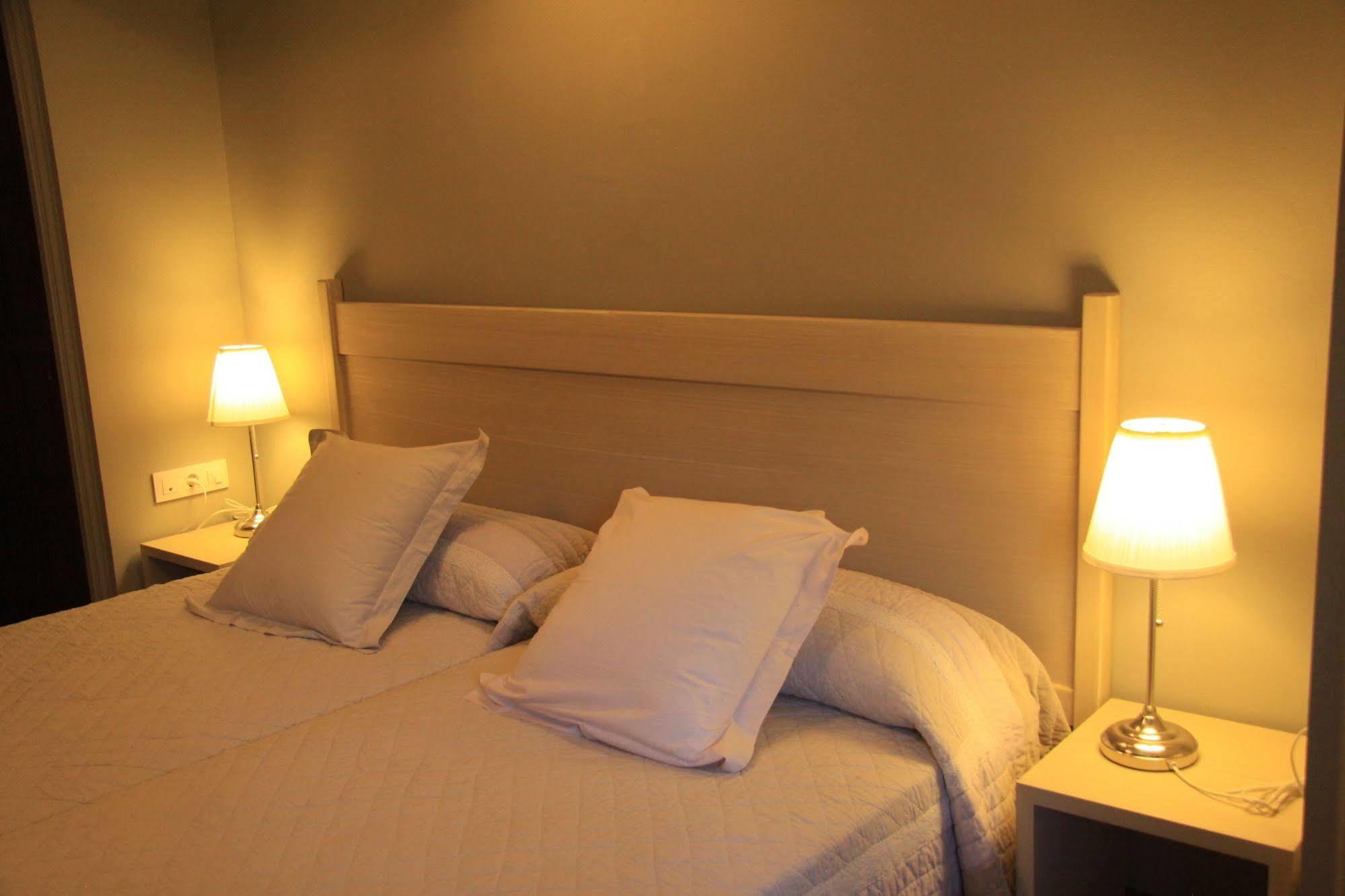 Angelats Hotel - A Signature Boutique Hotel & Restaurant Ribes De Freser Esterno foto