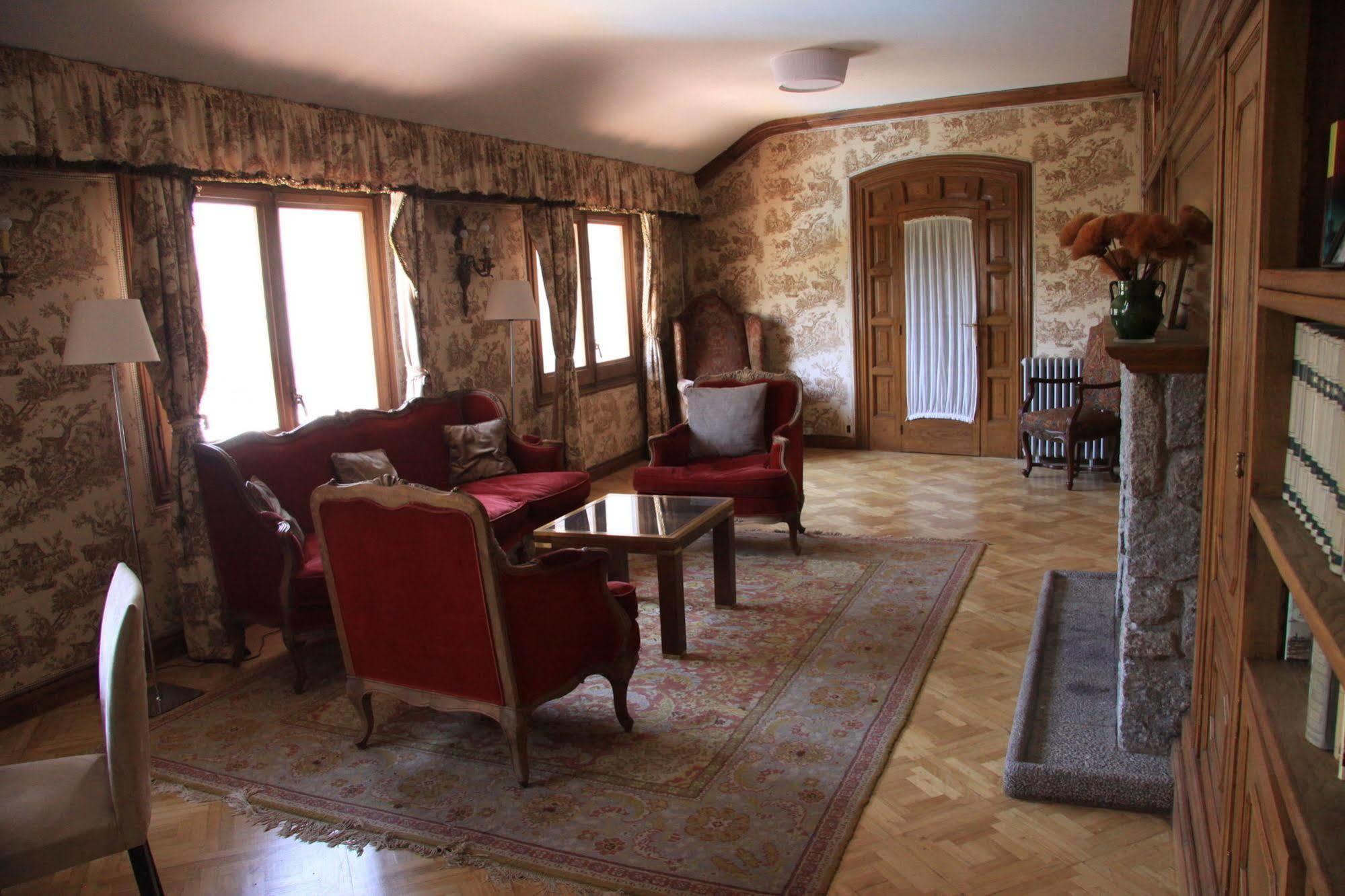 Angelats Hotel - A Signature Boutique Hotel & Restaurant Ribes De Freser Esterno foto