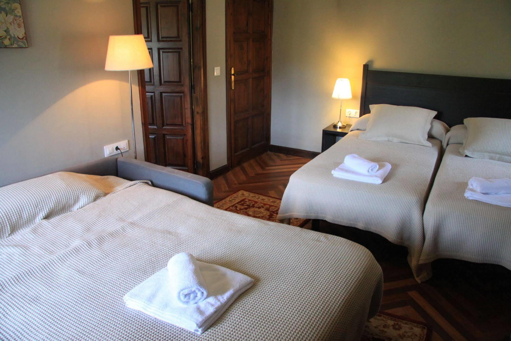 Angelats Hotel - A Signature Boutique Hotel & Restaurant Ribes De Freser Esterno foto